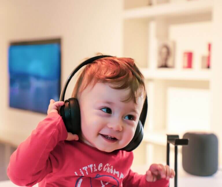 Muzykiem trzeba się urodzić – rozpoznawanie tonów w wieku 6 miesięcy